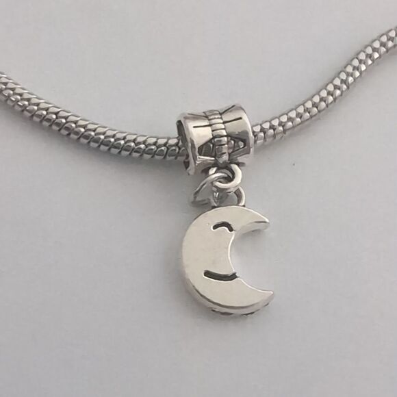Silver Happy Moon Dangle Charm‎ for Pandora Style Bracelet - Picture 4 of 4